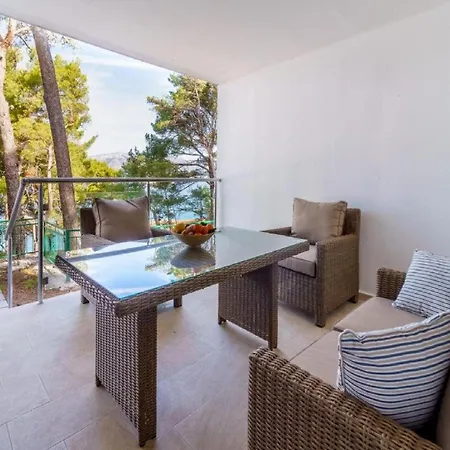 - Comfort One Bedroom B1