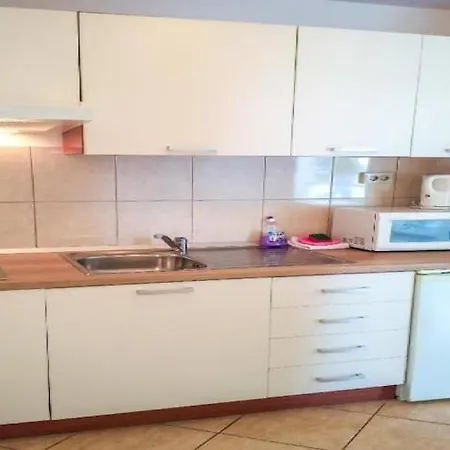 - Comfort One Bedroom B1