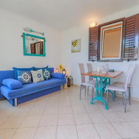 - Comfort One Bedroom B1