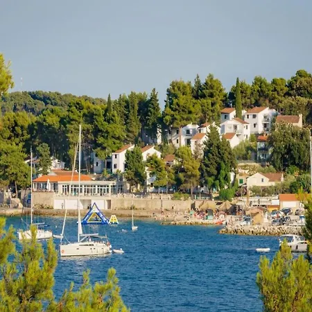 - Comfort One Bedroom B1 Apartment
